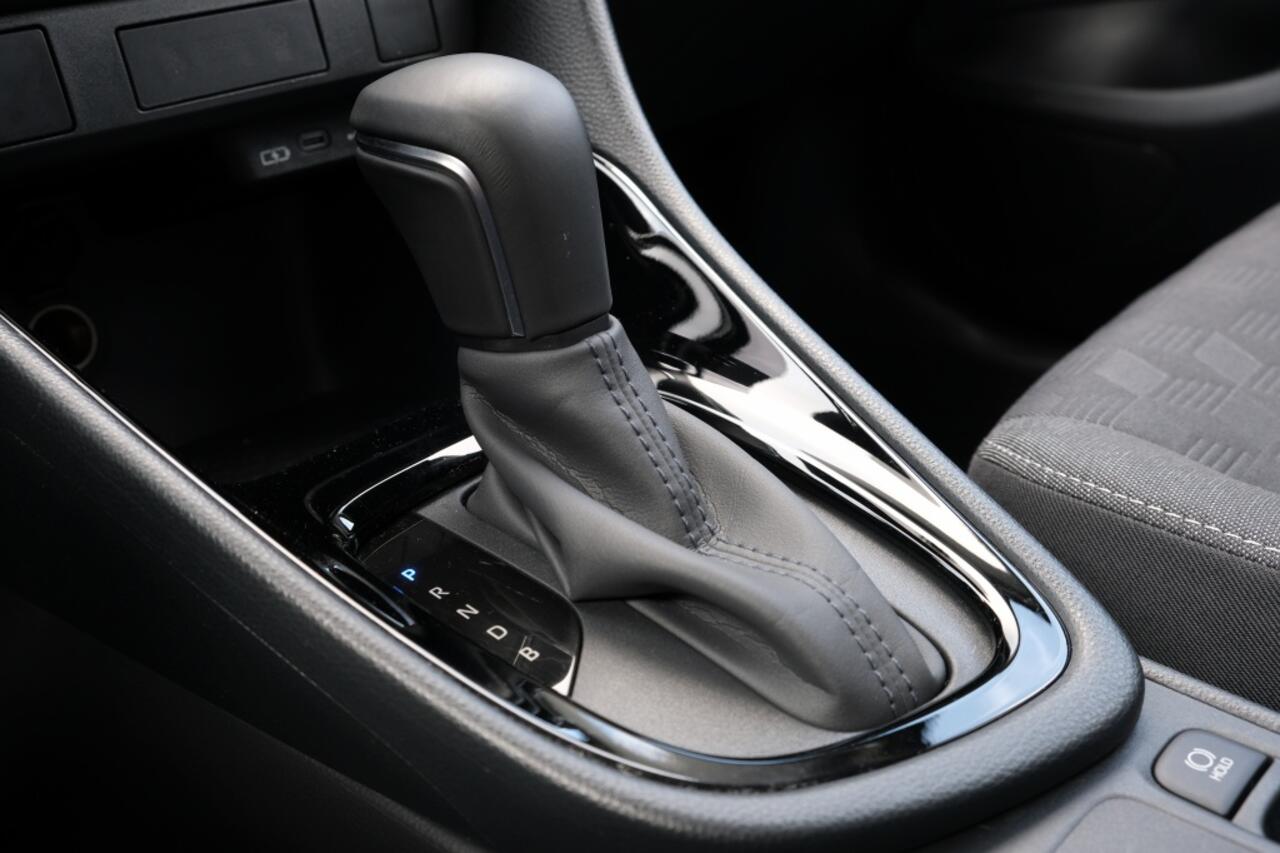 Toyota YARIS 1.5 Hybrid 115 First Edition Automaat | Draadloos Apple CarPla