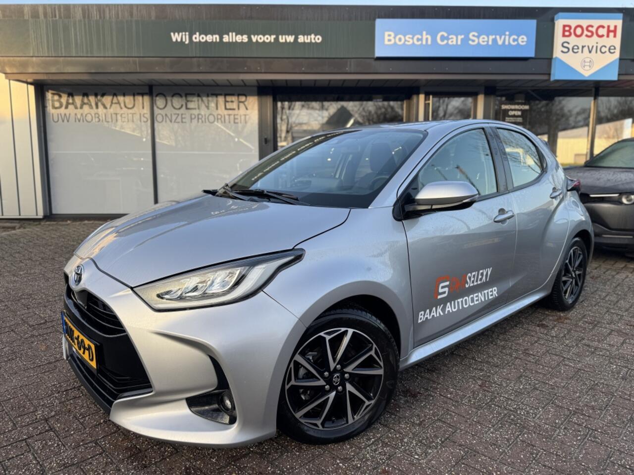 Toyota YARIS 1.5 Hyb. Business Plus | Camera | Carplay | Adaptive cruise