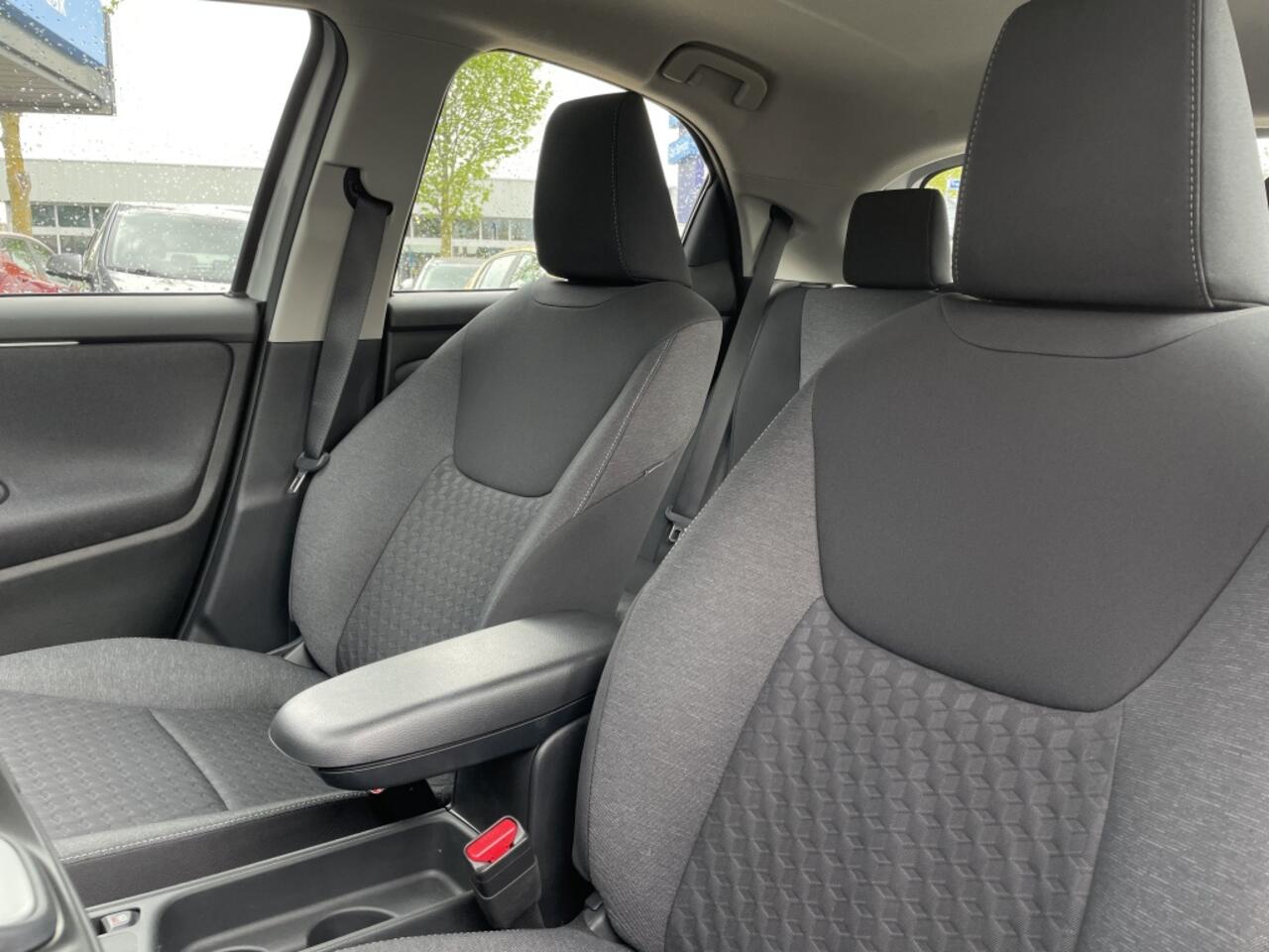 Toyota YARIS 1.5 Hyb. Business Plus | Camera | Carplay | Adaptive cruise