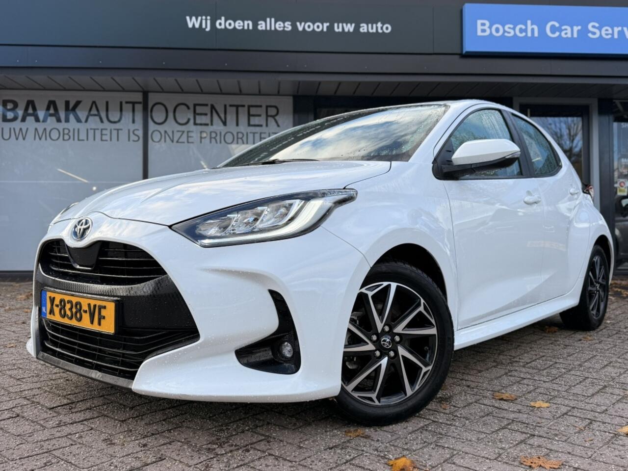 Toyota YARIS 1.5 Hyb. Dynamic | Camera | ACC | Climate