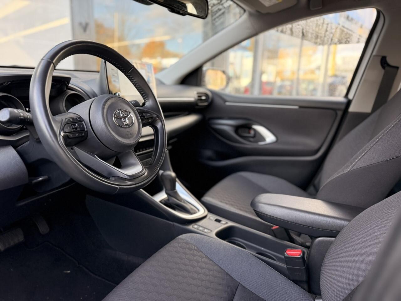 Toyota YARIS 1.5 Hyb. Dynamic | Camera | ACC | Climate