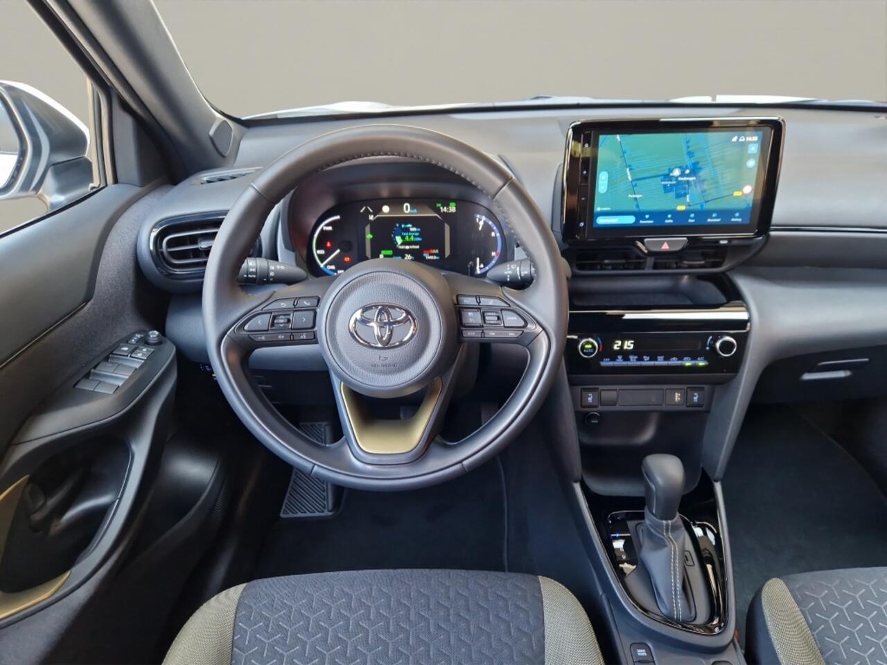Toyota YARIS Cross 1.5 Hybrid Explore NL Auto - Luxe uitvoering - Lage Kmstand!