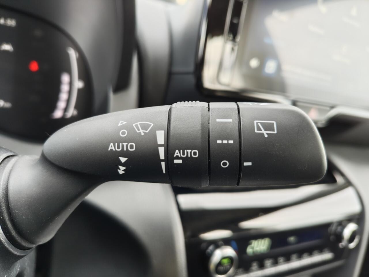 Toyota YARIS Cross 1.5 Hybrid 115 Active Plus | Stoel & Stuurverwarming | Android A