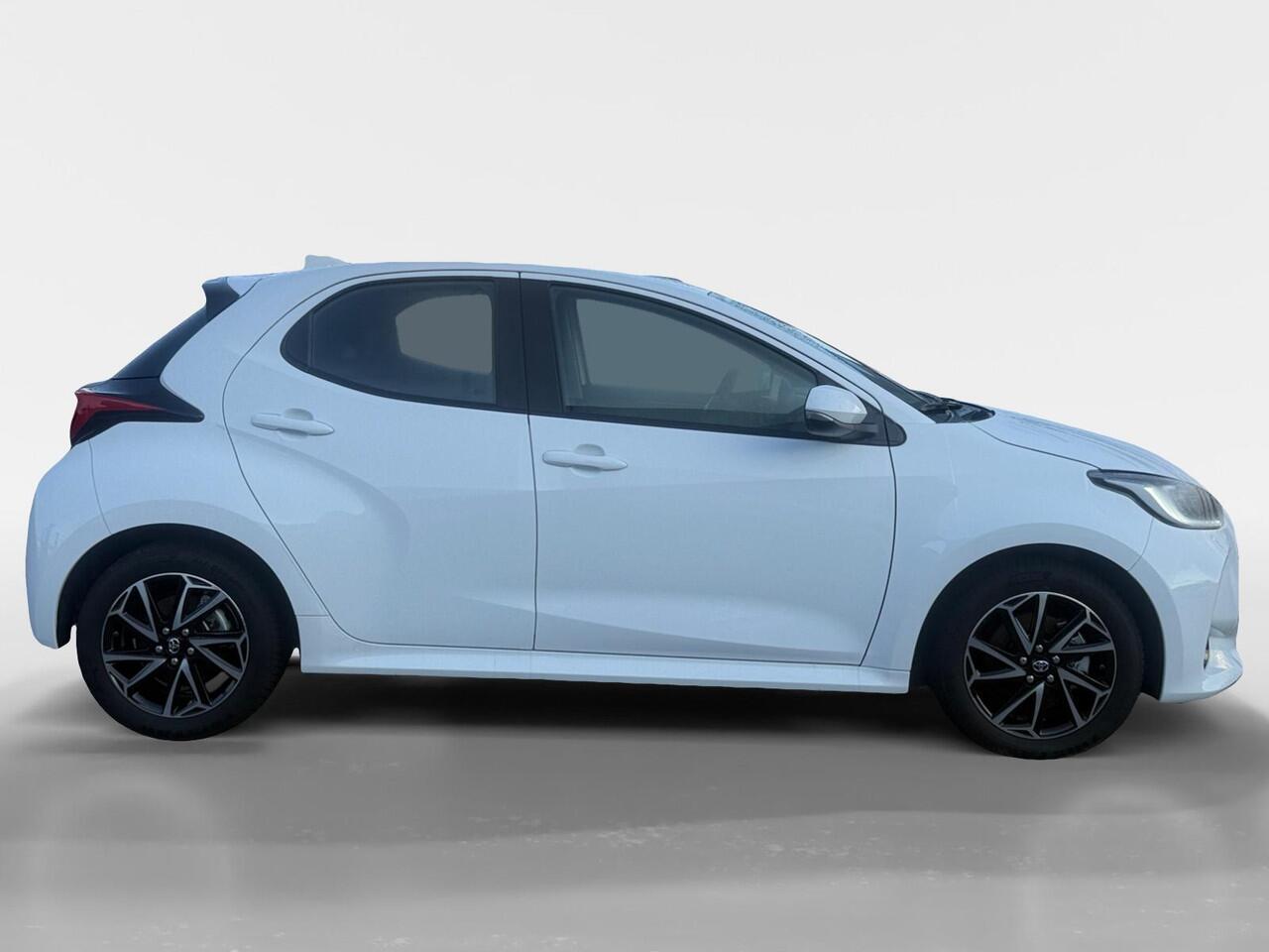 Toyota YARIS 1.5 Hybrid Dynamic | Camera | Apple Carplay/Android Auto | Stoel Verwarming | Climate Control | Full Led | DAB