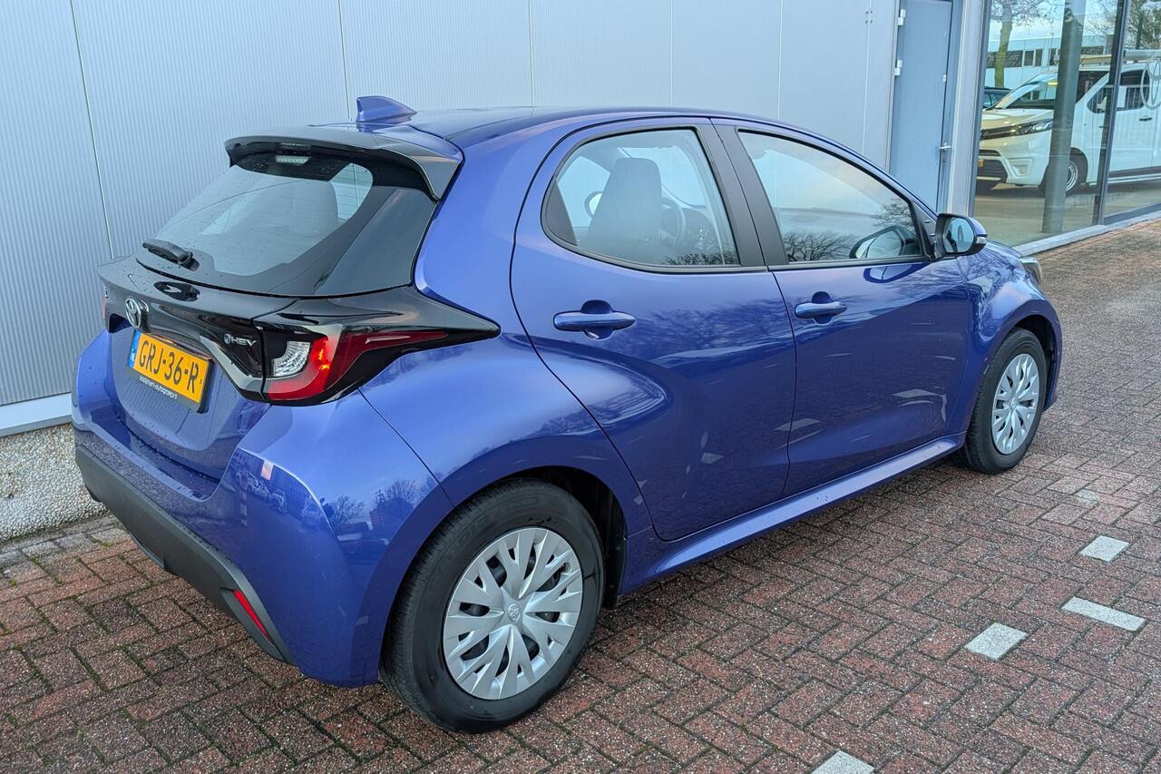 Toyota YARIS 1.5 Hybrid 115 Comfort Achteruitrijcamera, Navigatie met Apple Carplay & Android Auto