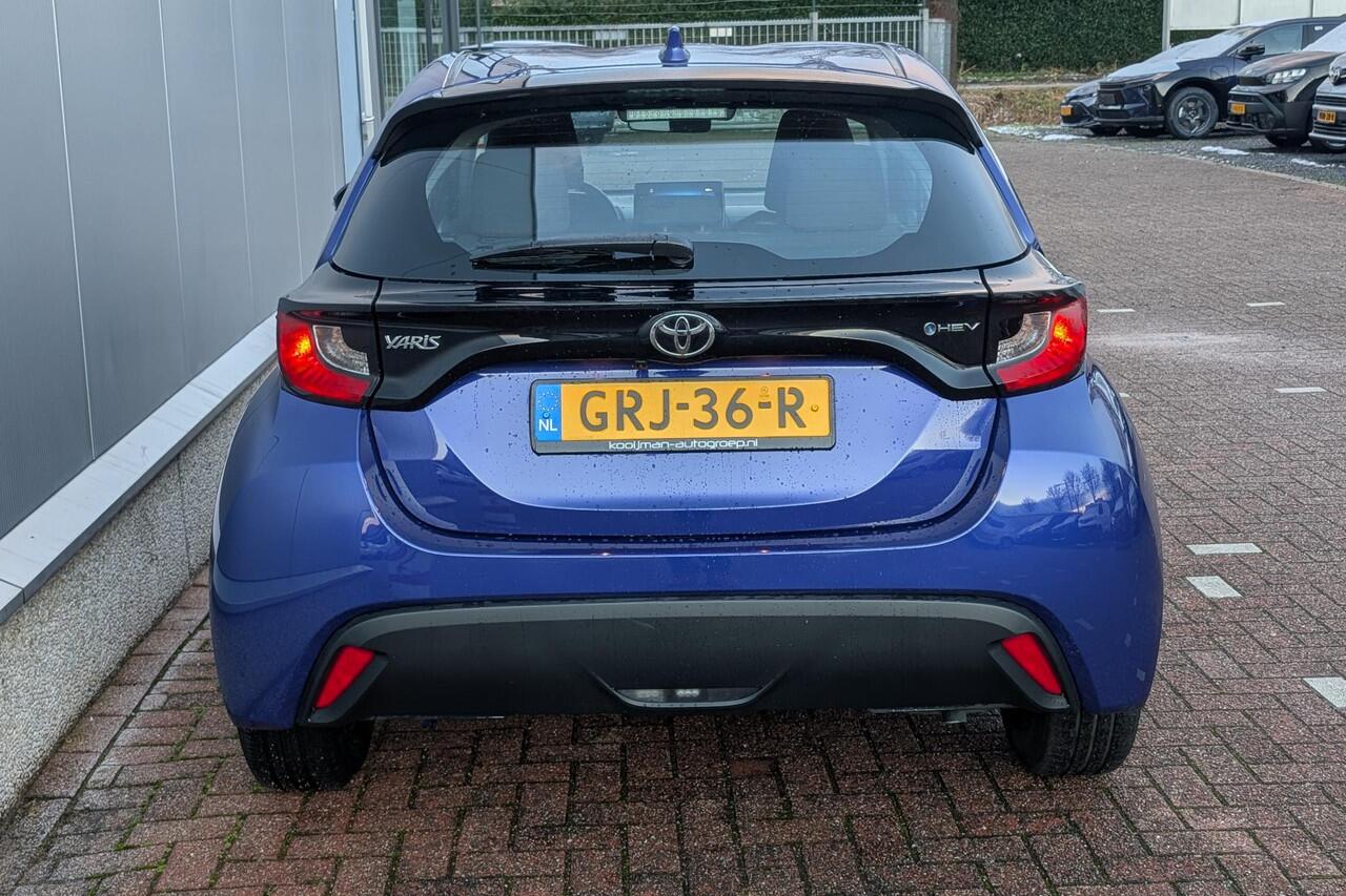 Toyota YARIS 1.5 Hybrid 115 Comfort Achteruitrijcamera, Navigatie met Apple Carplay & Android Auto
