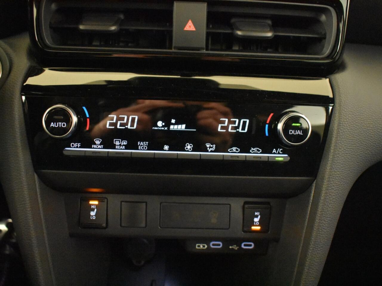 Toyota YARIS Cross 1.5 Hybrid 130 GR Sport | Dodehoekdetectie | PDC V+A