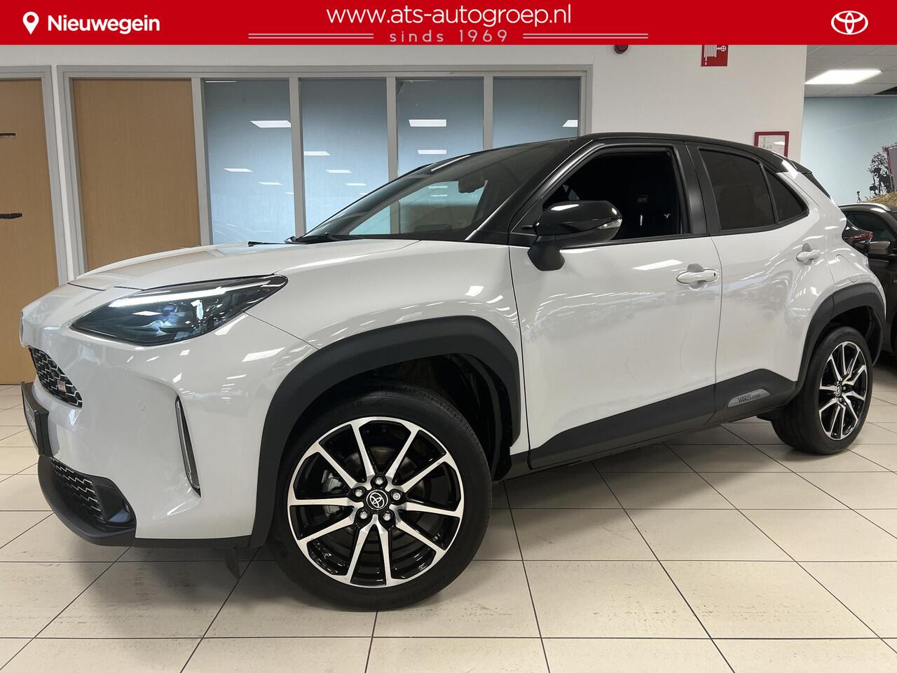 Toyota YARIS Cross 1.5 Hybrid GR Sport Bi-Tone