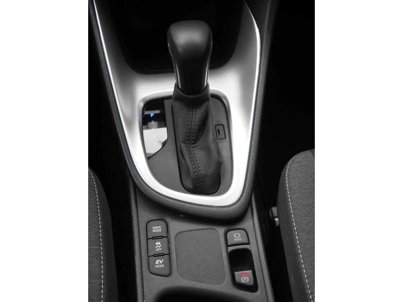 Toyota YARIS 1.5 Hybrid 115 Comfort| Navigatie| Cruisecontrole