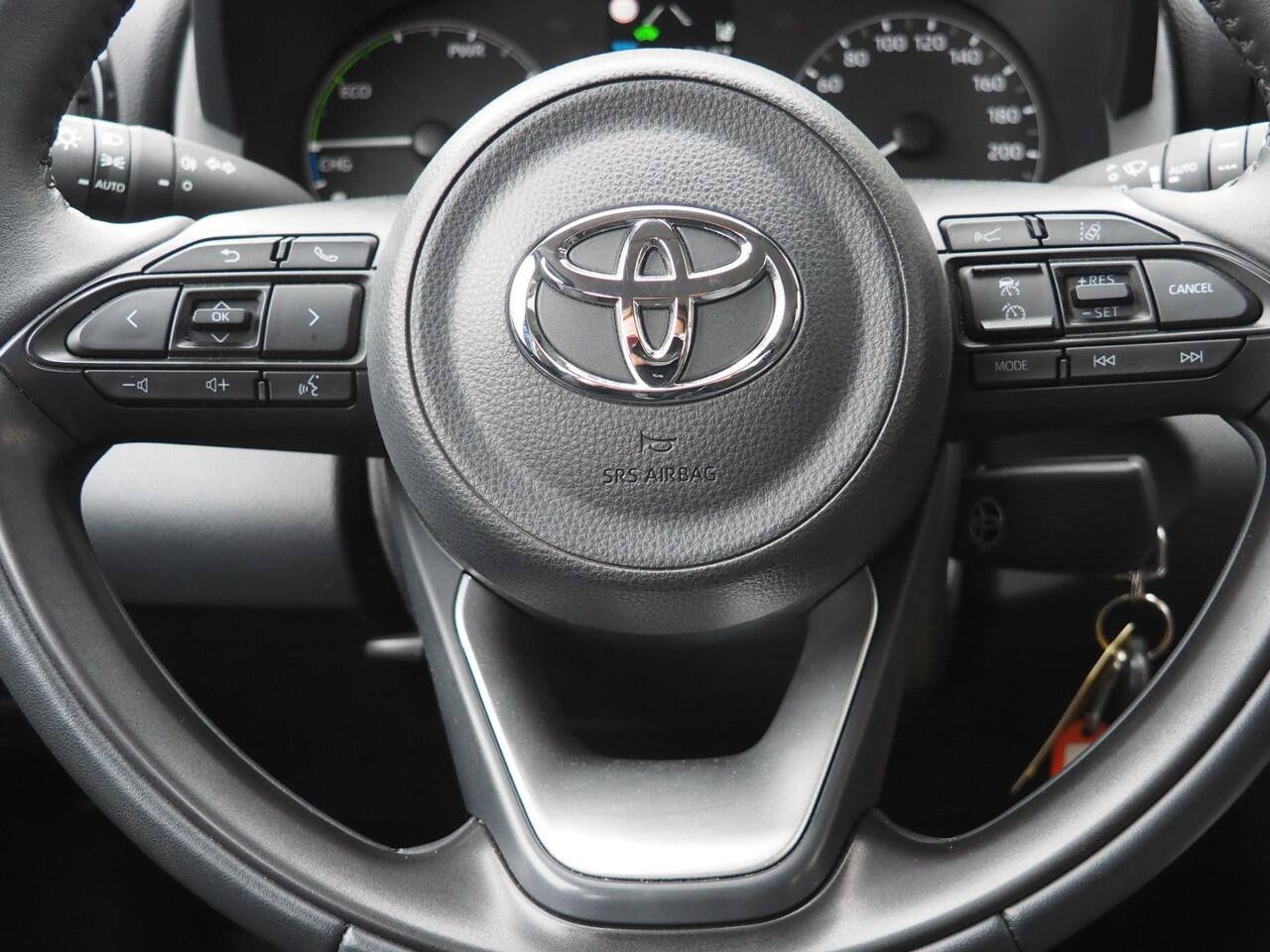 Toyota YARIS 1.5 Hybrid 115 Comfort| Navigatie| Cruisecontrole