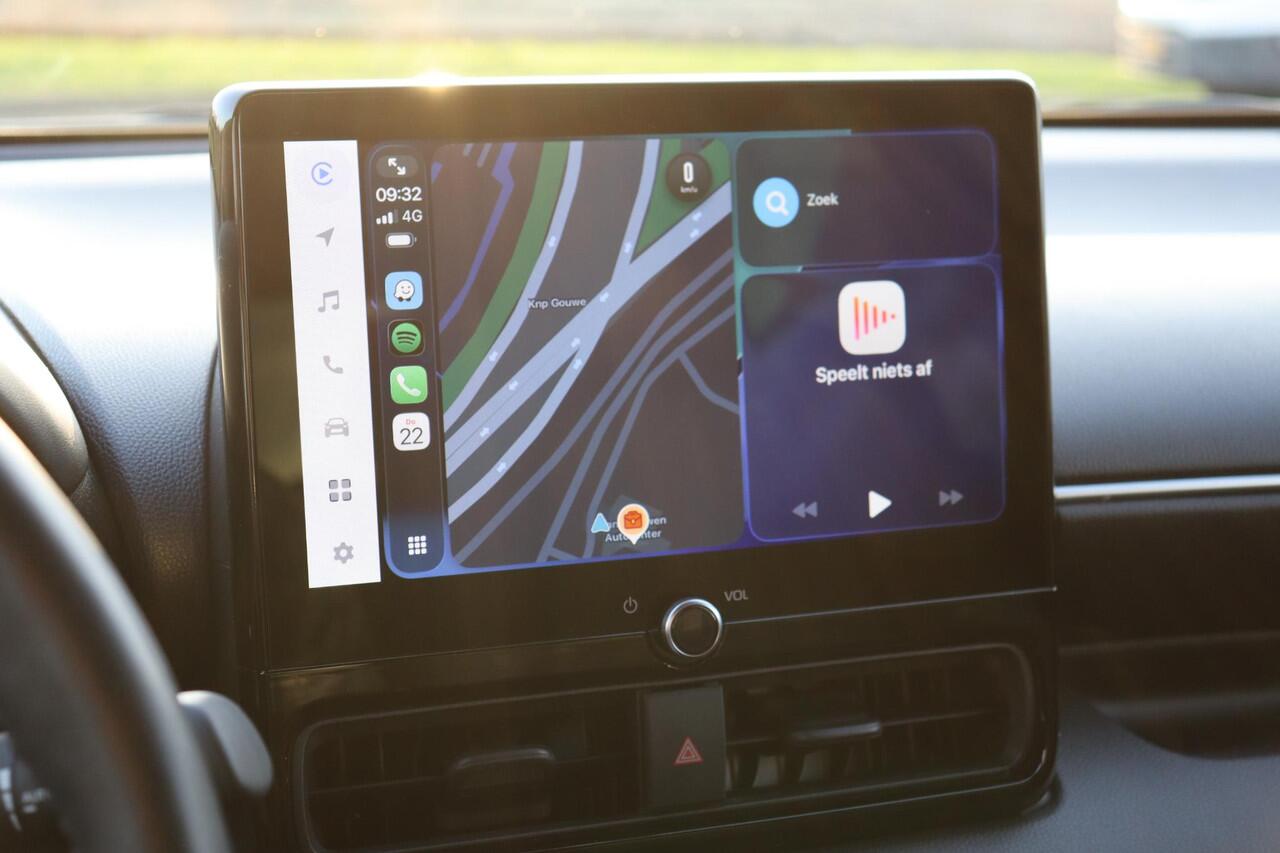 Toyota YARIS 1.5 Hybrid 130 Executive 130 PK 1e eigenaar Apple Carplay, Android auto, Adaptieve cruise control.