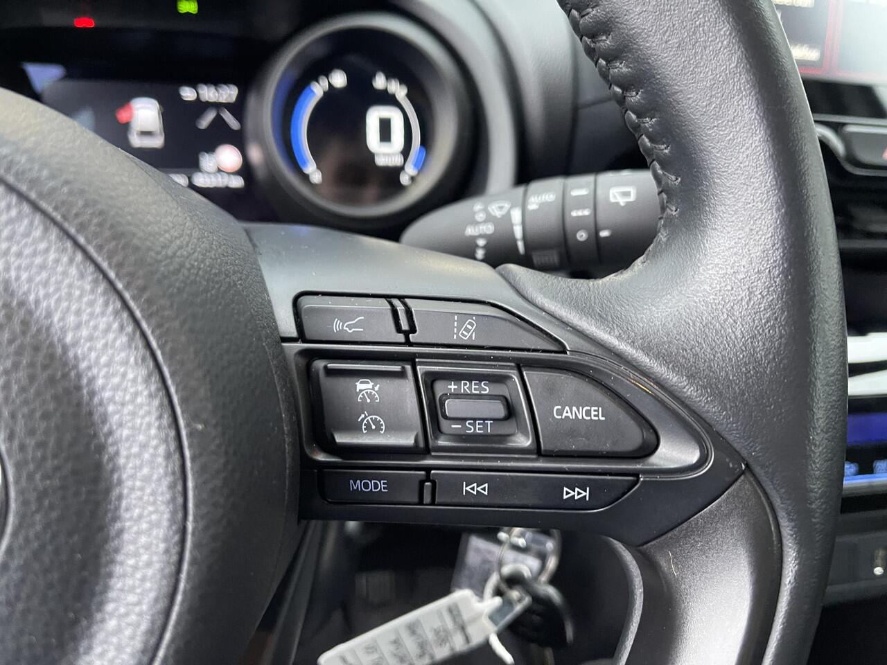 Toyota YARIS Cross 1.5 Hybrid Active | Airco | Parkeercamera | Climate Control