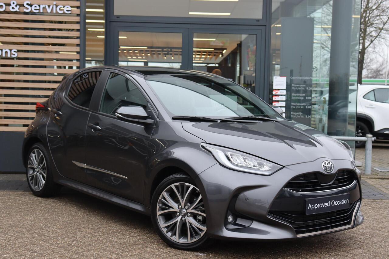 Toyota YARIS 1.5 Hybrid 130 Executive, Premium Pack , Panoramadak , Stoel- en stuurverwarming , Head-Up Dispay