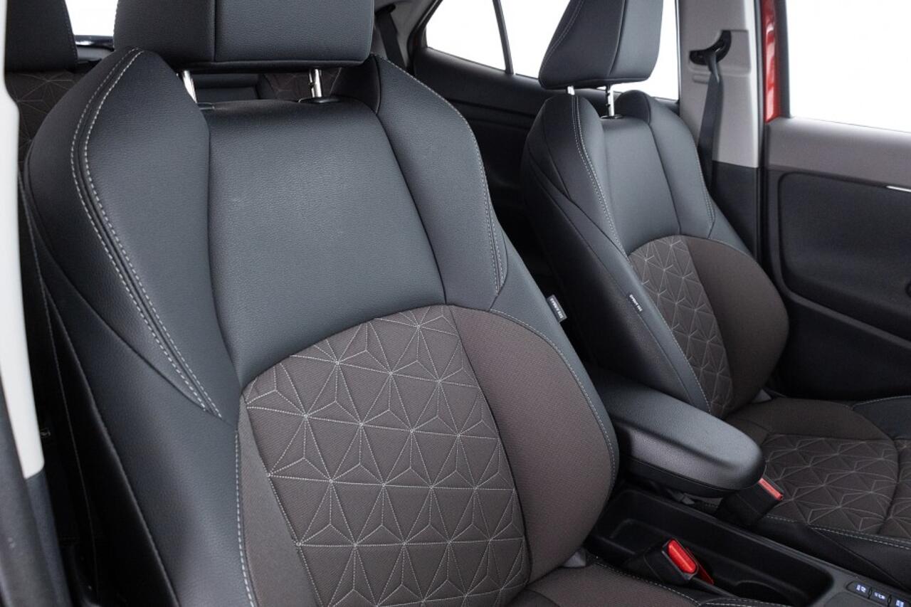 Toyota YARIS Cross 1.5 Hybrid Executive | Full LED | Half LEDER | JBL