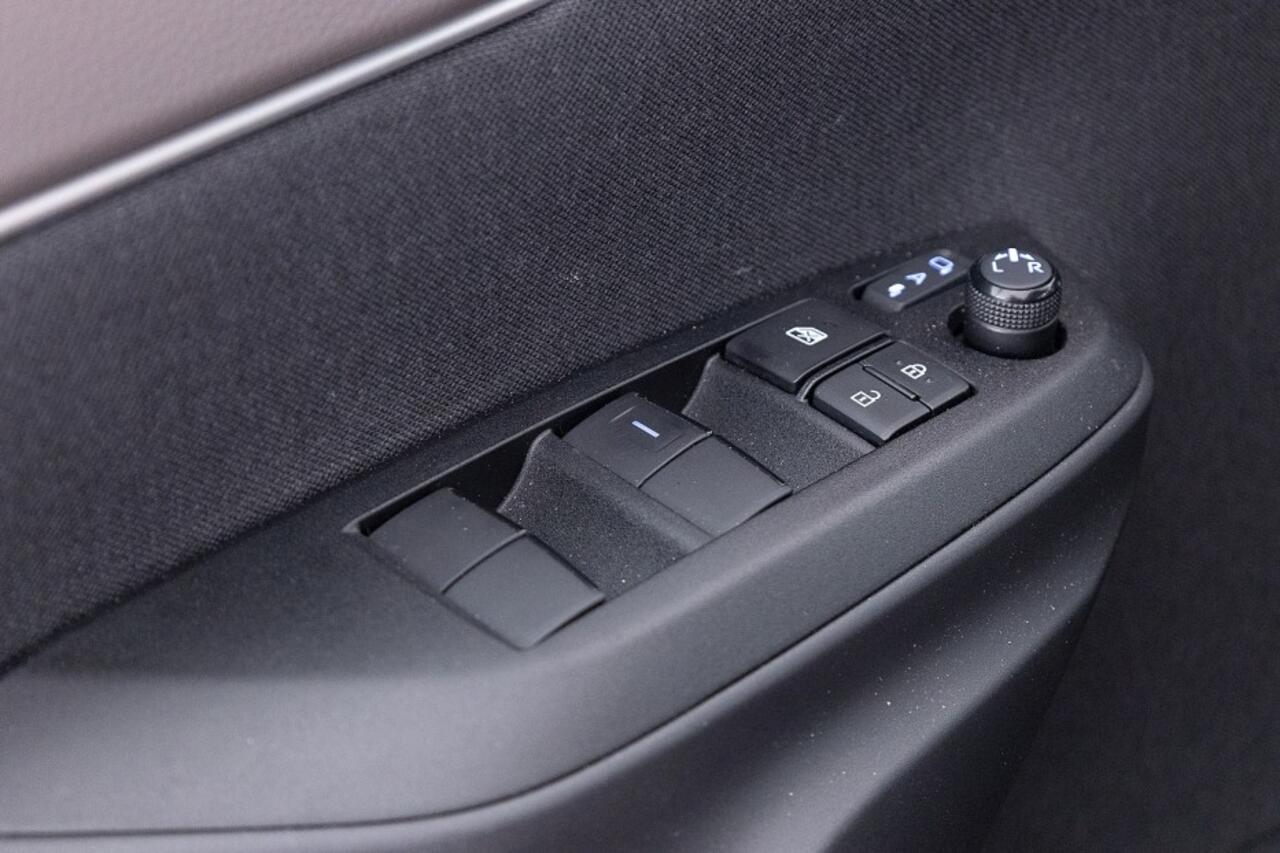 Toyota YARIS Cross 1.5 Hybrid Executive | Full LED | Half LEDER | JBL