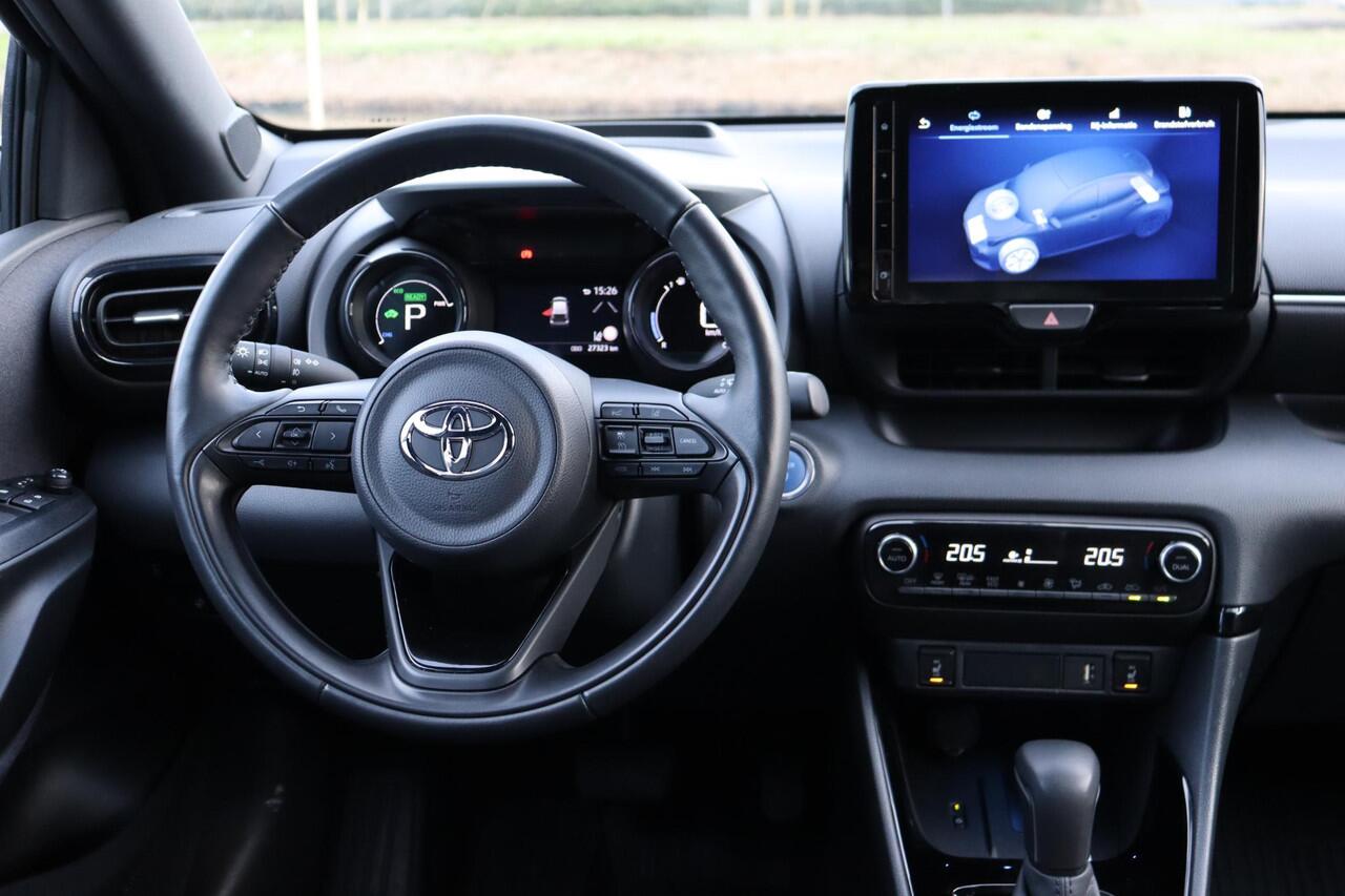 Toyota YARIS 1.5 Hybrid Dynamic Plus, Head Up Display Stoel en stuurverwarming, Apple Carplay, Android Auto.