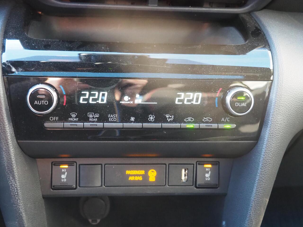 Toyota YARIS Cross 1.5 Hybrid GR Sport|Panoramadak|Navi|Carplay