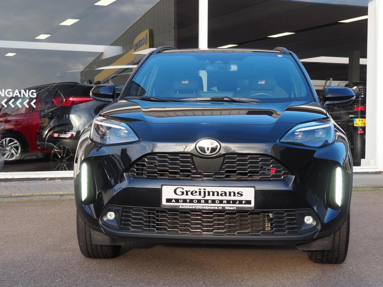 Toyota YARIS Cross 1.5 Hybrid GR Sport|Panoramadak|Navi|Carplay