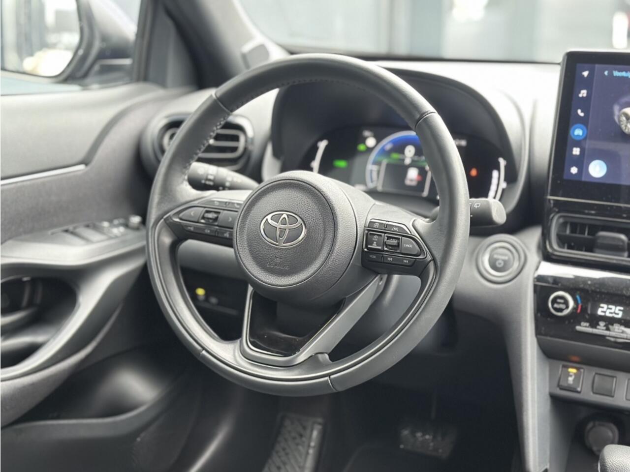 Toyota YARIS Cross 1.5 Hybrid 115 Style Automaat / Camera / Carplay- Android Auto