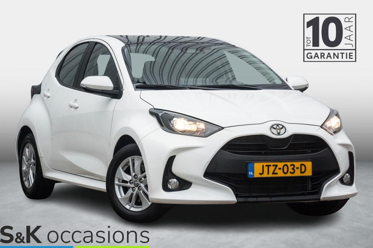 Toyota YARIS 1.5 Hybrid 115 Comfort Black Edition