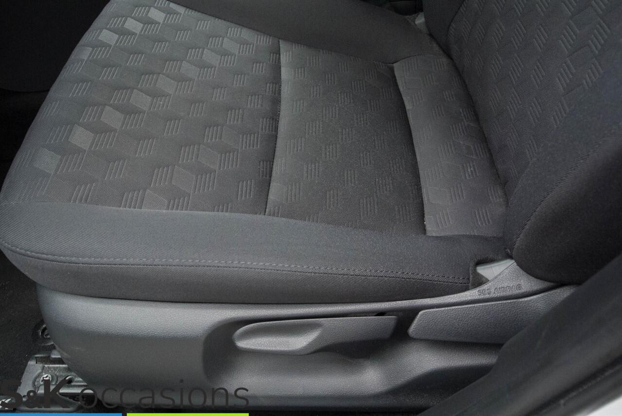 Toyota YARIS 1.5 Hybrid 115 Comfort Black Edition