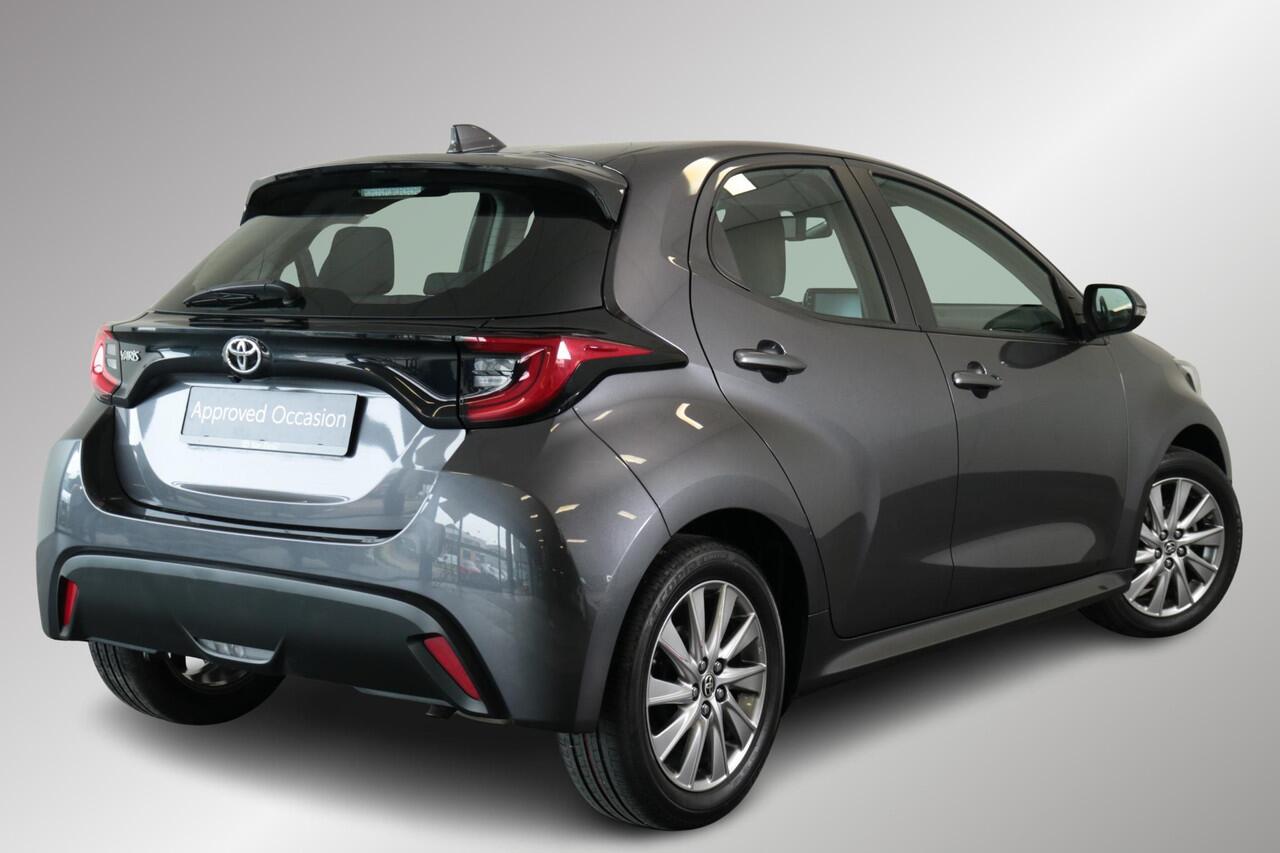 Toyota YARIS 1.5 VVT-i Dynamic Limited, Handgeschakeld, Stoel & Stuurverwarming, Keyless, Camera!