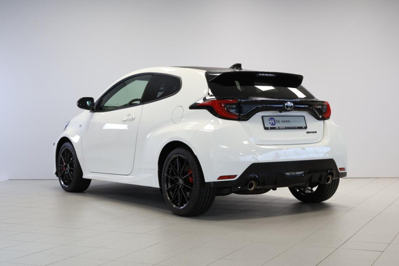 Toyota YARIS 1.6-l-Turbo GR High Performance Pack - Export Price!!!