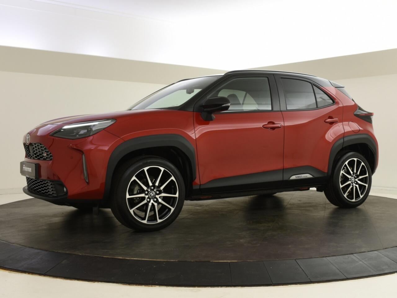 Toyota YARIS Cross 1.5 Hybrid GR Sport | Full options |