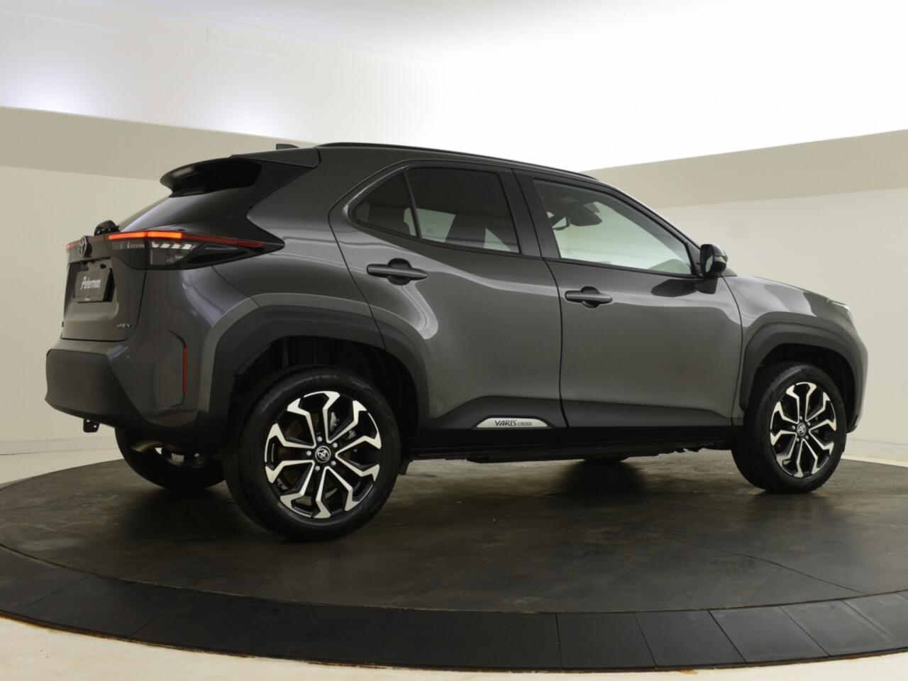 Toyota YARIS Cross 1.5 Hybrid 115 Style | stoel + stuurverwarmd | Carplay |