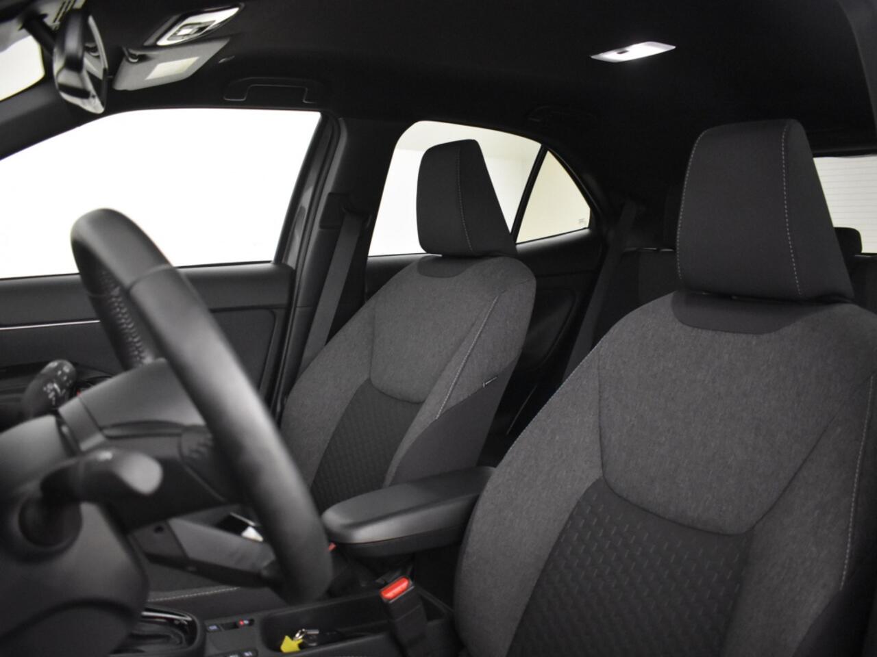 Toyota YARIS Cross 1.5 Hybrid 115 Style | stoel + stuurverwarmd | Carplay |