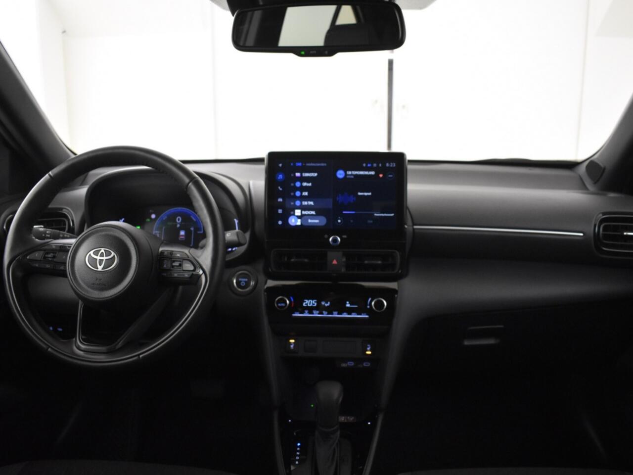 Toyota YARIS Cross 1.5 Hybrid 115 Style | stoel + stuurverwarmd | Carplay |