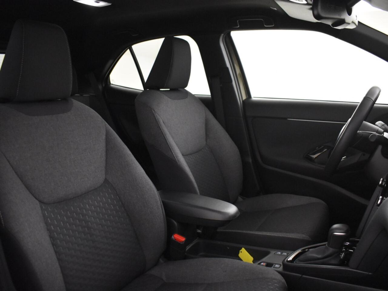 Toyota YARIS Cross 1.5 Hybrid 115 Style | Stuur en Stoelverwarming | Carplay