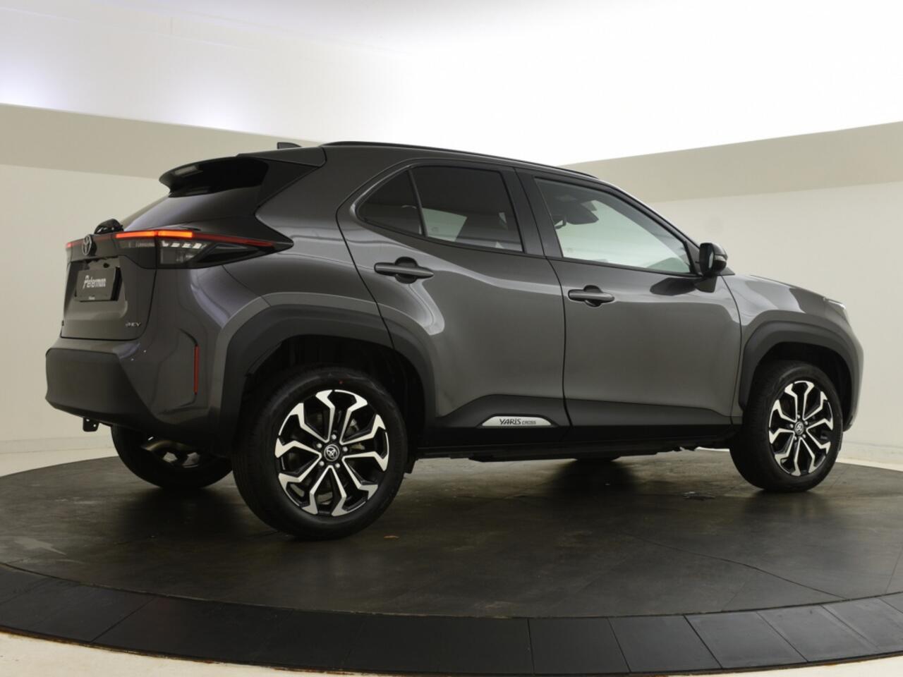 Toyota YARIS Cross 1.5 Hybrid 115 Style | stoel + stuurverwarmd |