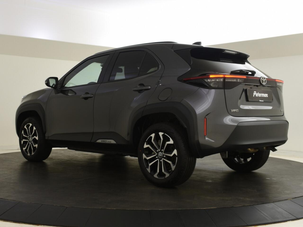 Toyota YARIS Cross 1.5 Hybrid 115 Style | stoel + stuurverwarmd |