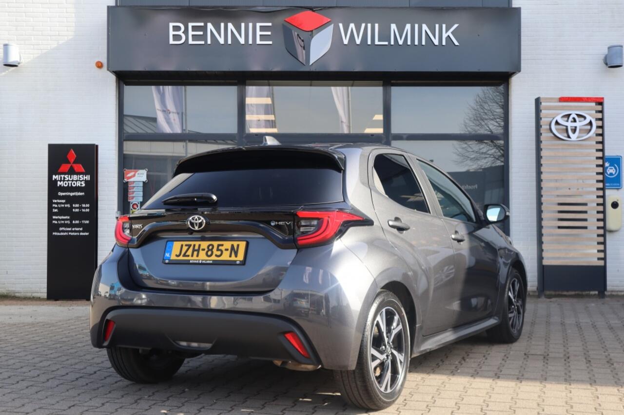 Toyota YARIS 1.5 Hybrid 115 Dynamic | Comfort Pack | Blindspot | Stuur en sto