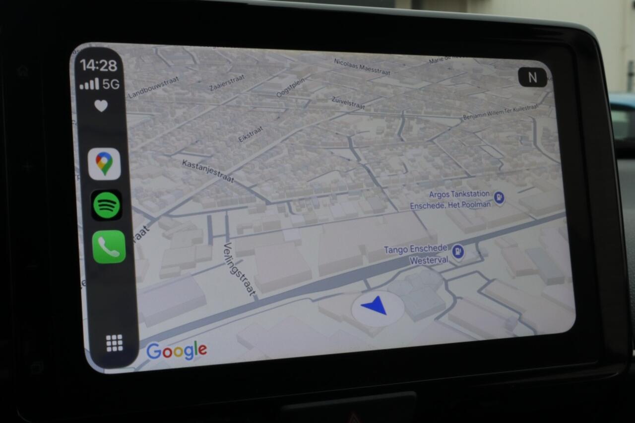 Toyota YARIS Cross 1.5 Hybrid Dynamic | All Seasons | Blindspot | Stuur en Stoelver