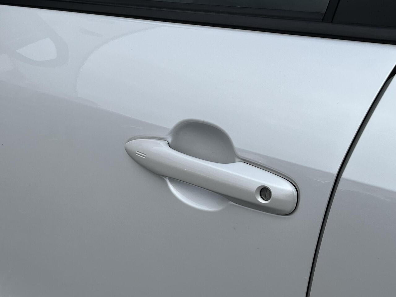 Toyota YARIS Cross 1.5 Hybrid 115 First Edition