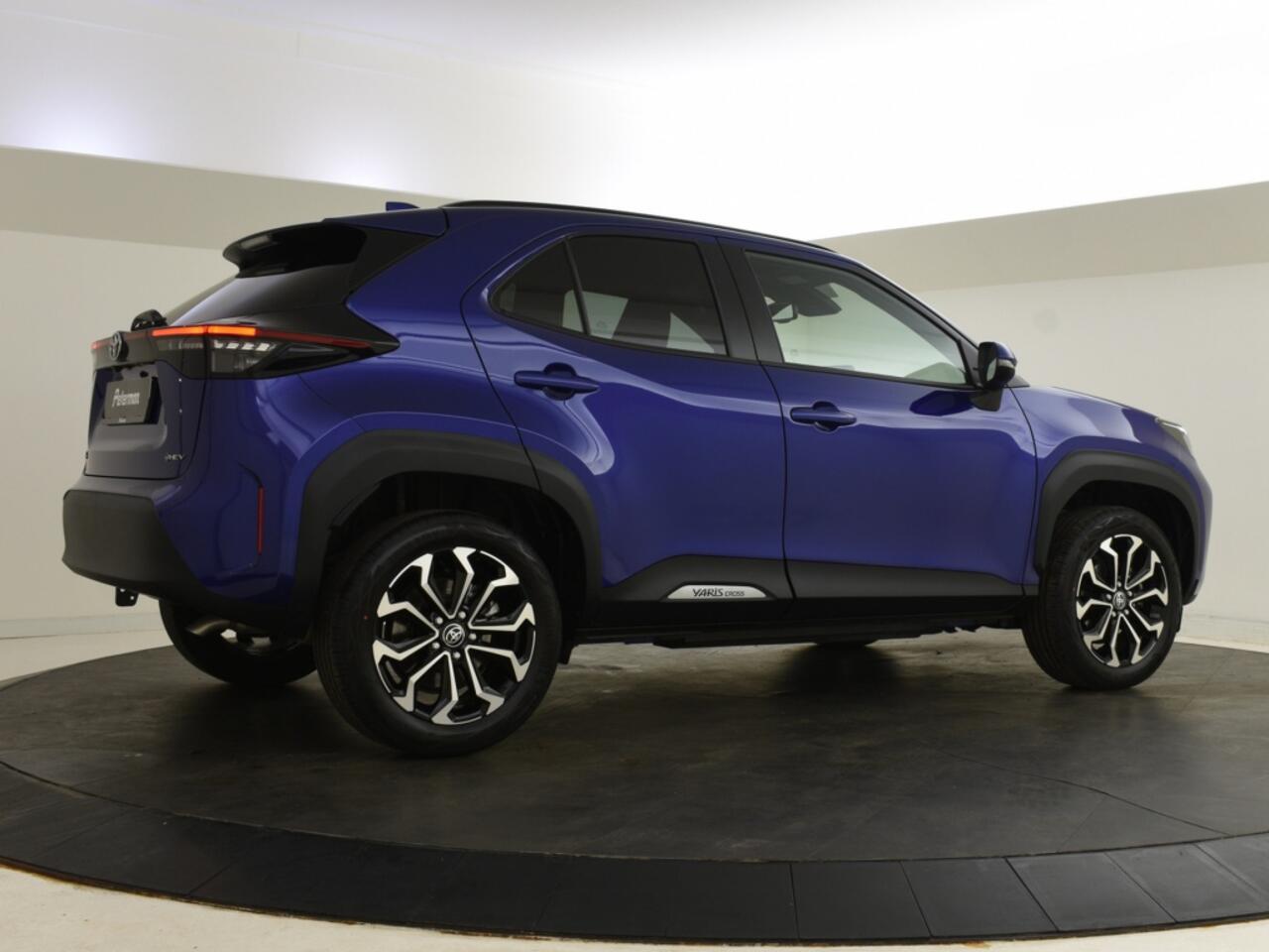 Toyota YARIS Cross 1.5 Hybrid 115 Style | stoel + stuurverwarmd |