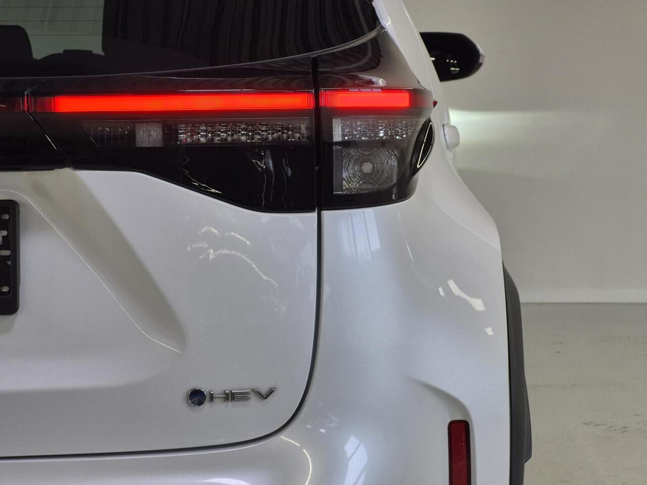 Toyota YARIS Cross 1.5 Hybrid 115 First Edition