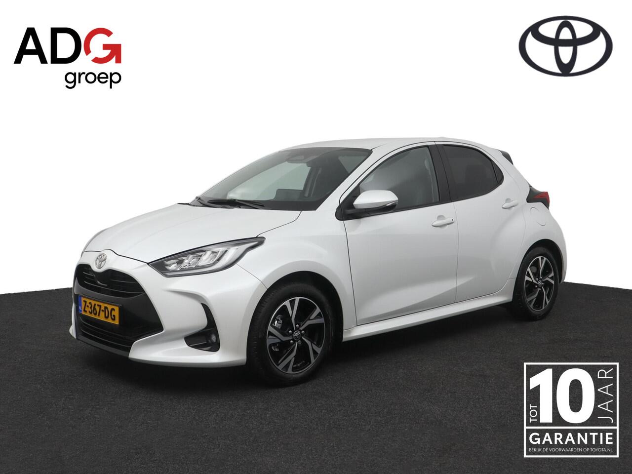 Toyota YARIS 1.5 Hybrid 115 First Edition | Climate control | Parkeercamera | Privacy glass |