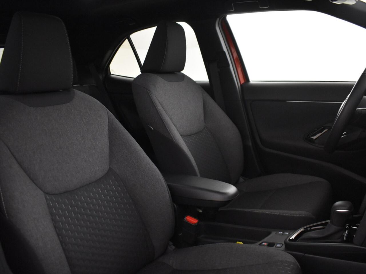 Toyota YARIS Cross 1.5 Hybrid 115 Style | Stuur en Stoelverwarming | Keyless