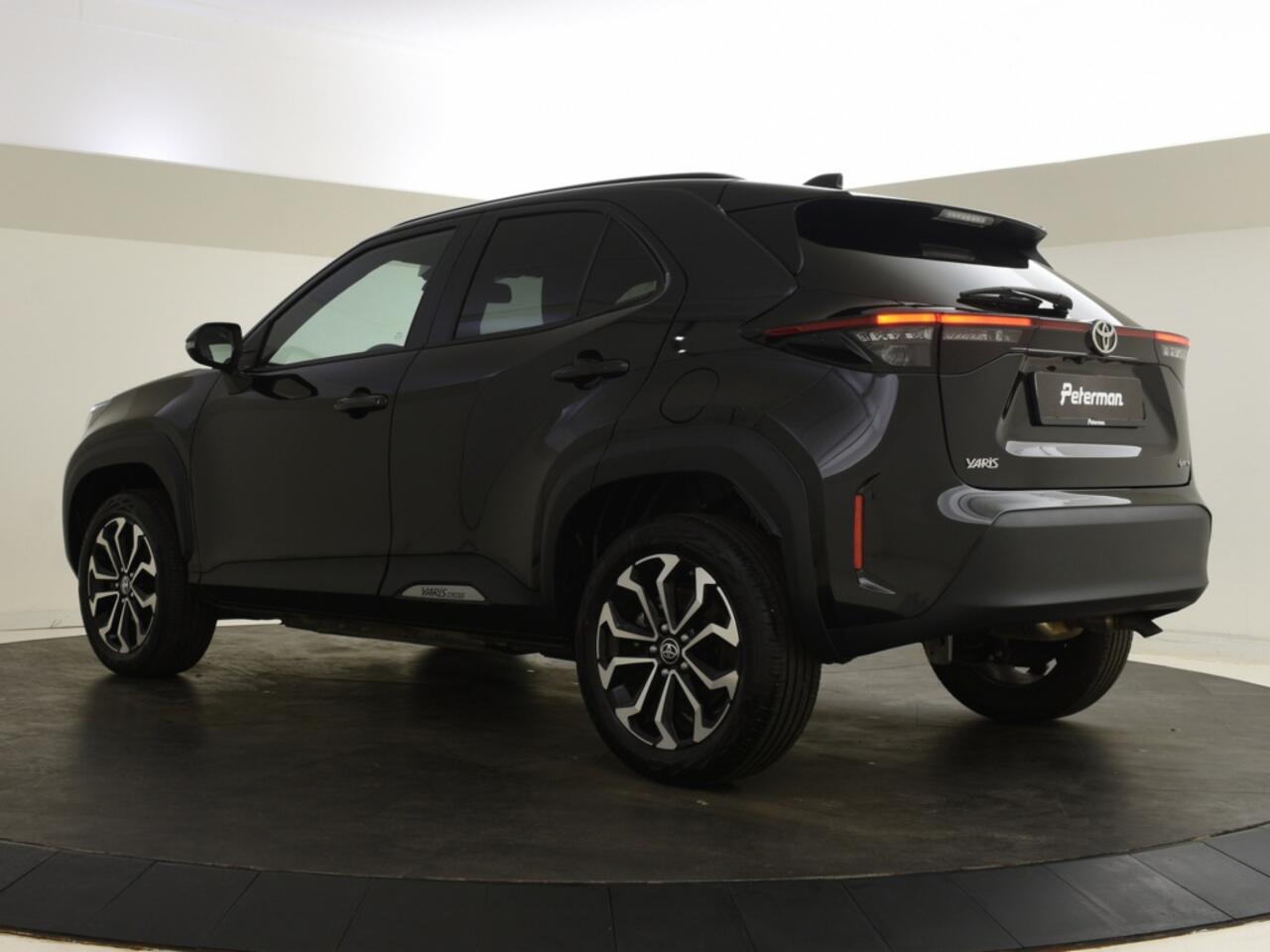 Toyota YARIS Cross 1.5 Hybrid 115 Style | stoel + stuurverwarmd |