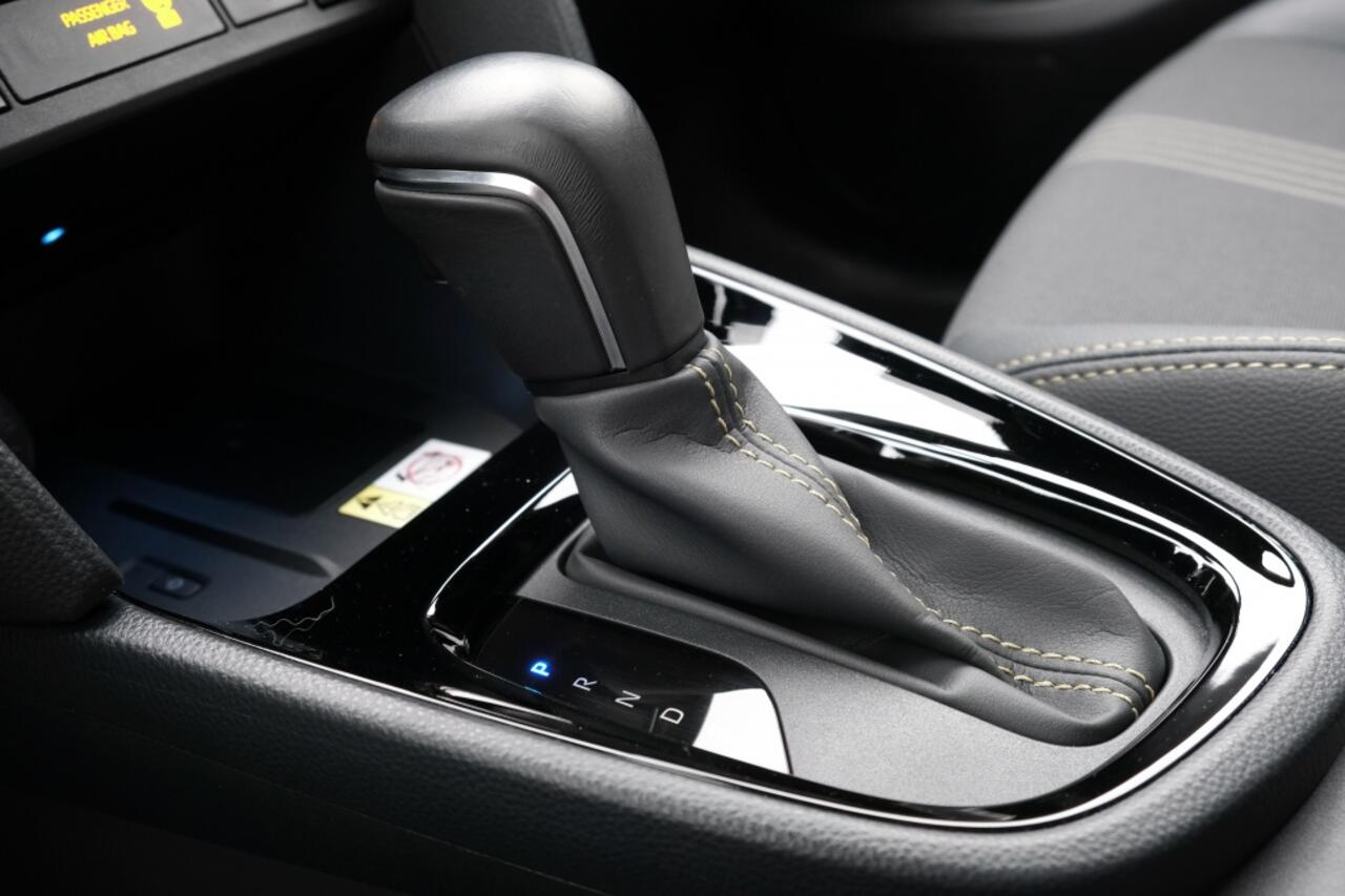 Toyota YARIS Cross 1.5 Hybrid 115 Adventure Automaat | LED Matrix koplampen | JBL