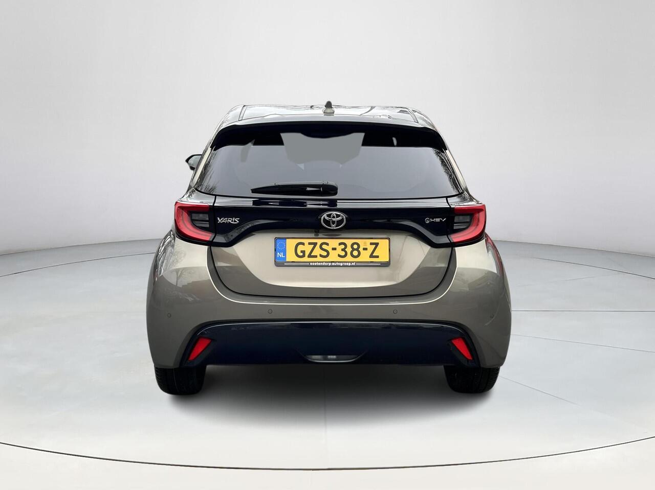 Toyota YARIS 1.5 Hybrid 130 Executive | 06-10141018 Voor meer informatie