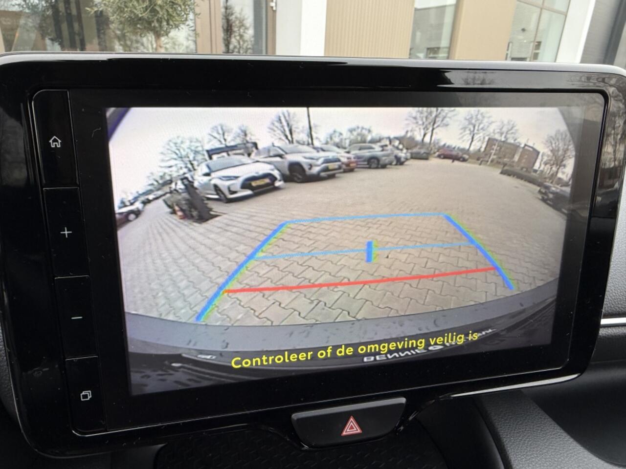 Toyota YARIS 1.5 Hybrid 115 First Edition | Stuur en Stoelverwarming