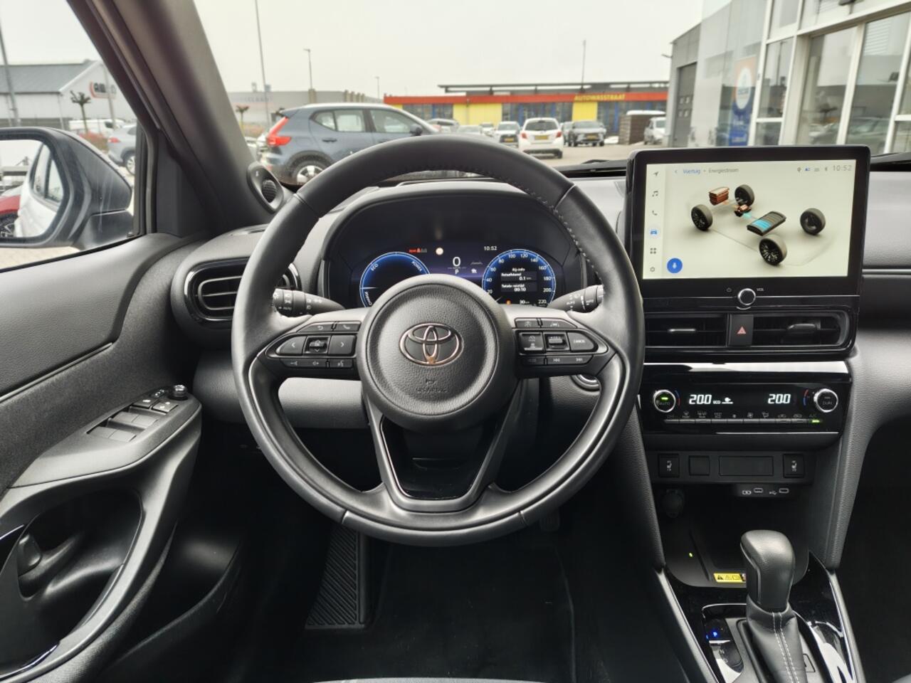 Toyota YARIS Cross 1.5 Hybrid 130 Launch Edition | Head-Up Display | JBL | Sensoren