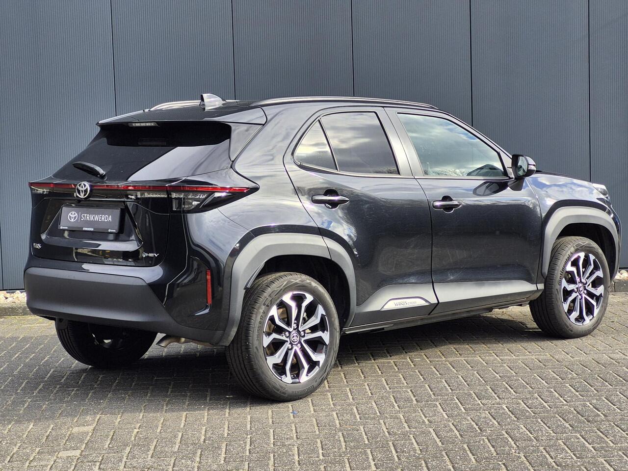 Toyota YARIS Cross 1.5 Hybrid 115 First Edition