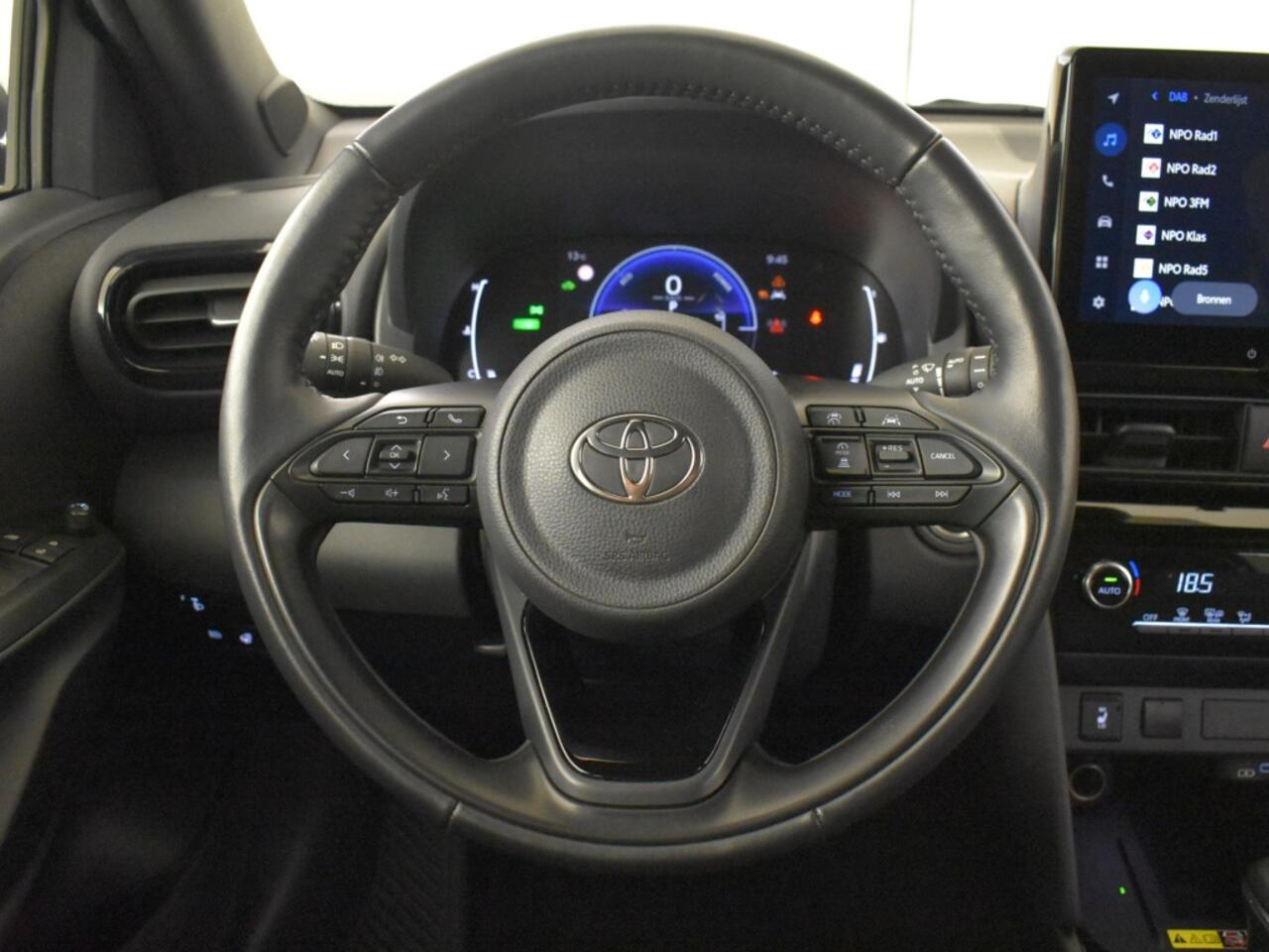 Toyota YARIS Cross 1.5 Hybrid 115 Style | Stuur en Stoelverwarming | Keyless