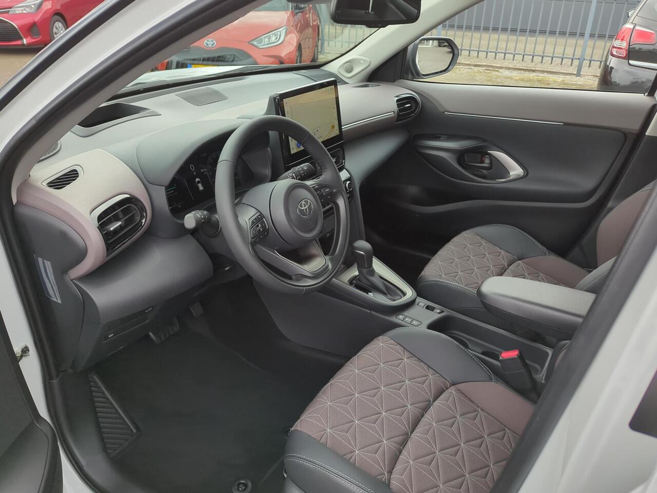 Toyota YARIS Cross 1.5 Hybrid 130 Executive | Android Auto | Apple Carplay | NIEUWE AUTO |