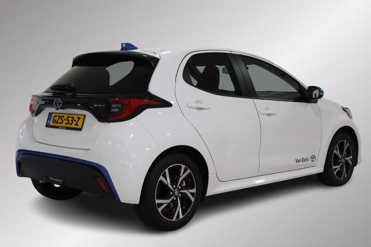 Toyota YARIS 1.5 Hybrid van Ekris Blue Line Edition, Stoelverwarming voorstoelen, Apple Carplay/Android Auto, Cruise & Climate control, Parkeercamera!
